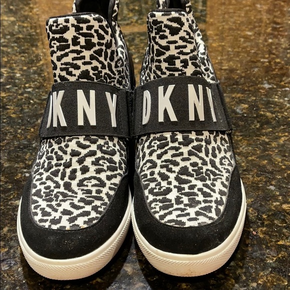 dkny leopard print trainers